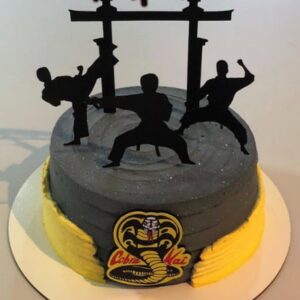 Arquivo Silhouette Topo De Bolo Cobra Kai Studio