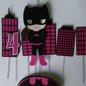Arquivo Silhouette Topo de Bolo Heroi Batgirl 02 Studio