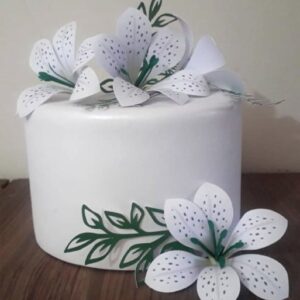 Topo de Bolo Lírios Flores + 4 Arquivos a Sua Escolha