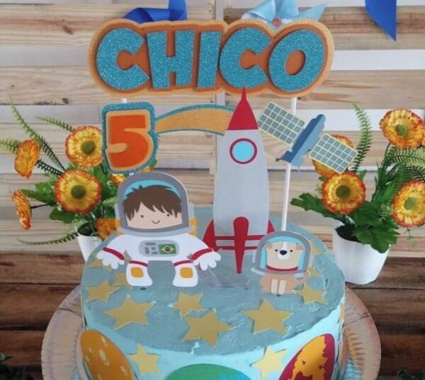 Arquivo de corte topo de bolo astronauta - Image 2