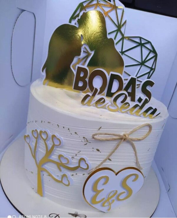Arquivo de Corte Topo de Bolo Bodas de Seda