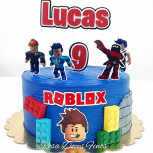 256 - Arquivo de Corte Topo de Bolo Roblox com Lego 3d
