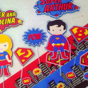 Arquivo de Corte: Topo de Bolo Super Girl e Super Man 010