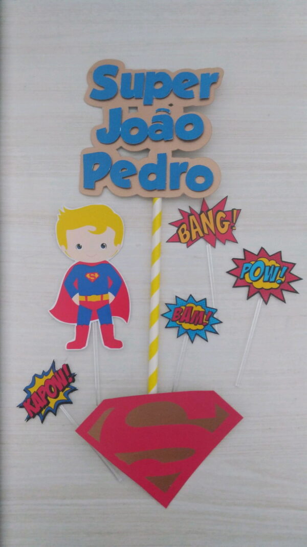 Arquivo de corte topo de bolo Super Homem loiro