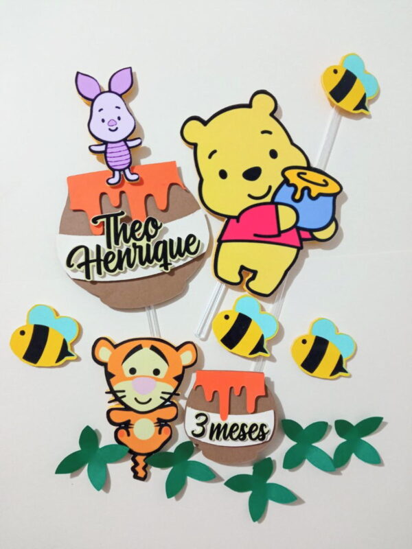Arquivo de Corte Topo de Bolo Ursinho Pooh Studio 003