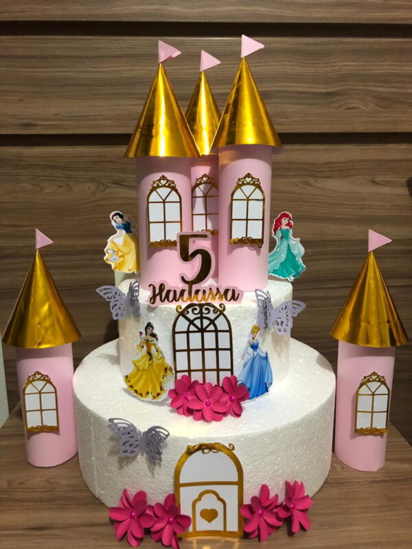 Arquivo de Corte Topo P Bolo Castelo Princesas