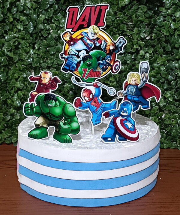 Arquivo de Corte Topo de Bolo Lego Vingadores - pdf / Studio