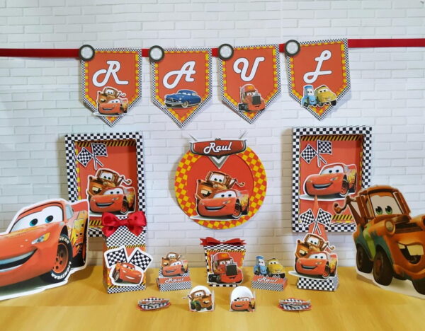 Kit com 5 arquivos de corte: 564-KIT FESTA CARROS EM STUDIO